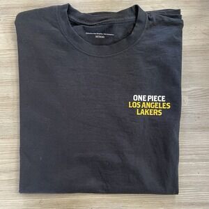 RARE LA Los Angeles Lakers x One Piece Anime Tee T Shirt Mens VERY CLEAN